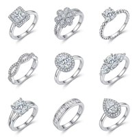 Prix de gros, bagues en argent sterling 925 personnalisées avec moissanite, coupe princesse carrée, bijoux de fiançailles en moissanite, vente en gros
