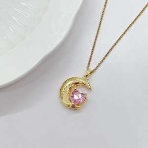 Haute qualité plaqué or CZ croissant de lune collier bijoux coloré coeur Zircon lune pendentif collier pour les femmes - Product Image 3
