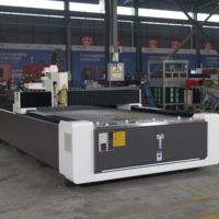 Découpeuse laser à fibre industrielle économique 3000W à plateau ouvert pour petite usine de traitement des métaux