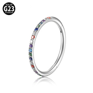 Aro de Titanio G23 para Perforación Corporal con Incrustaciones de Circonitas Cúbicas de Colores, Anillo de Nariz Segmentado de Titanio con Bisagra para Mujer - Product Image 5