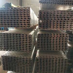 Astm a36 u קרן מגולוון פלדה קר שנוצר מבנה c צורה פרופיל חלול מרובע חלול נחושת ברזל מתכת בניין - Product Image 1