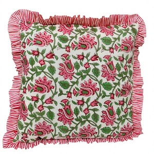 Taies d'oreiller florales à volants en coton, housse de coussin à bloc de main 100% coton, oreiller honteux imprimé bohème à volants - Product Image 1
