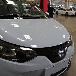 Venta al por mayor de mini coches eléctricos chinos de 4 ruedas, económicos, de largo alcance, con asientos y autonomía máxima NEDC. Alcance de hasta 177 km Ideal para - Product Image 3
