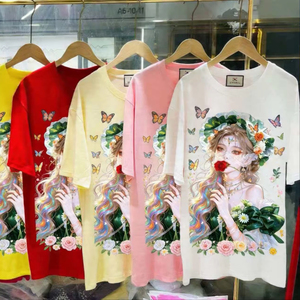 Maglietta Vintage da Donna con Stampa Biancaneve e 'Bad Girl' - Stile Casual con Collo Tondo - Vendita all'Ingrosso dalla Cina - Product Image 1