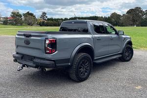 Kit carrosserie <span class=keywords><strong>prix</strong></span> usine pour <span class=keywords><strong>Ford</strong></span> <span class=keywords><strong>Ranger</strong></span> T6 T7 T8 2012-2021 – Améliorez votre véhicule avec le pare-chocs, le diffuseur, la calandre, le garde-boue et les phares de <span class=keywords><strong>Ranger</strong></span> <span class=keywords><strong>Raptor</strong></span> 2024+ - Product Image 5