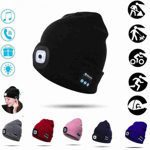 비니 사용자 정의 부드러운 니트 원단 따뜻한 겨울 비니 내장 LED 조명과 블루투스 스피커 야간 산책 블루투스 모자 - Product Image 3
