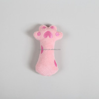 OEM ODM Nouveaux modèles personnalisés Jouet pour chat en peluche Patte de chat remplie de papier sonnant à la menthe Jouet en peluche bon marché pour chat