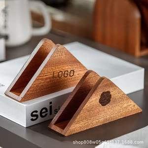 Porte-mouchoirs en bois personnalisé, forme triangulaire, bois massif, design rustique, support autoportant pour salle de bain d'hôtel - Product Image 4