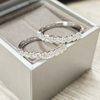 Exquis 14K Or Massif Rond Brillant Coupe Moissanite Boucles D'oreilles Cadeau D'anniversaire