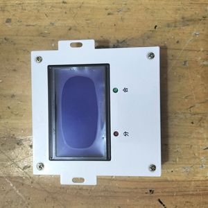 สวิตช์ป้อนไฟฟ้าแรงดันต่ำ ZBD-3TC(J) พร้อมอุปกรณ์ป้องกันอัจฉริยะแบบดิจิตอล วัสดุพลาสติก ความจุตัดวงจร 10kA - Product Image 1