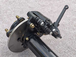 Conjunto <span class=keywords><strong>de</strong></span> eje trasero <span class=keywords><strong>de</strong></span> freno <span class=keywords><strong>de</strong></span> disco <span class=keywords><strong>de</strong></span> carga <span class=keywords><strong>de</strong></span> <span class=keywords><strong>2</strong></span> <span class=keywords><strong>toneladas</strong></span>, cualquier longitud para Triciclo <span class=keywords><strong>de</strong></span> carga eléctrica con <span class=keywords><strong>diferencial</strong></span> - Product Image 4