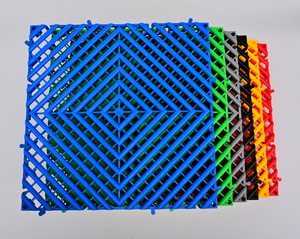 Moquette modulaire d'intérieur en pvc à grille lisse pp swiss trax garage click carreaux de sol en plastique carreaux de sol durables emboîtement - Product Image 3