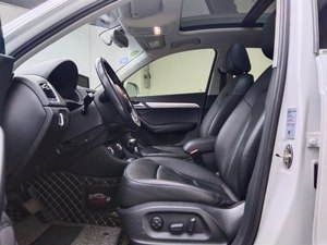 Q3 35 TFSI SUV เครื่องยนต์แก๊สเทอร์โบสำหรับขับรถขวา<span class=keywords><strong>มือ</strong></span> AWD LX ทันสมัยราคาถูกเทคนิค - Product Image 5