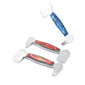 Outil de sablage de sabots de cheval de qualité supérieure avec poignée en bois, coupe-clinches, outil de pose de fer à cheval, équipement d'entretien équin - Product Image 1