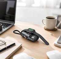 Chargeur portable 10000mAh, avec câbles intégrés et ports de charge dotés d'un affichage numérique pour montre rechargeable