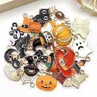 Accesorios de decoración colgantes DIY de Halloween transfronterizos para Amazon aleación aceite gota calabaza sombrero bruja niños al por mayor