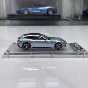 Modèle de voiture de collection en alliage Phantom Knight Jumping Horse GTC4 Lusso Travel Suitcase 1:64 - Product Image 4