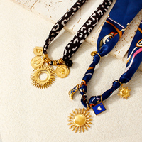 Collier tendance DIY en soie avec pendentif soleil en acier inoxydable plaqué or et pierres de synthèse, chaîne à maillons, unisexe, idéal pour un anniversaire