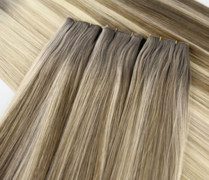 Extensiones de Cabello Naturales Invisibles Neweuropean Balayage, Rubio, Doble Trama, R3T8, Ondulado # Extensiones de Cabello Humano Genius Weft de 613 Pulgadas y 26 Pulgadas - Product Image 2