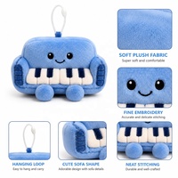 Porte-clés en peluche piano mignon personnalisé, jouet en peluche doux en forme de canapé, breloque de sac, cadeau musical, service de fabrication OEM ODM