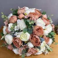Arrangement supérieur de baril fleurs d'allée blanc Boho pièce maîtresse mariage chérie Arrangements de table