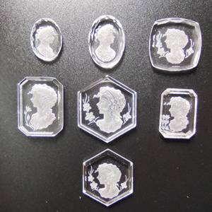 Bling Fancy Lucency Gemstone Cuarzo natural Ángel \ Lady Tallado Forma Piedra preciosa suelta - Product Image 1