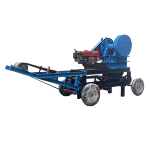 Chine Type de cadre Offre Spéciale PE150x250 petit broyeur à mâchoires de roche d'extraction d'or mobile Mini prix de la machine de concassage de pierre portable - Product Image 1