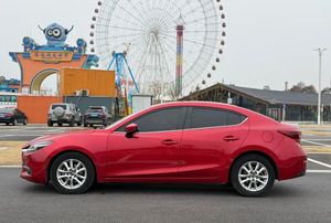 <span class=keywords><strong>Mazda</strong></span> <span class=keywords><strong>3</strong></span> Axela Sedán <span class=keywords><strong>2017</strong></span> 1.5L Automático |   Auto Usado de Diseño Kodo de Bajo Consumo, Tracción Delantera, 5 Asientos, Alto Valor de Reventa - Product Image 6