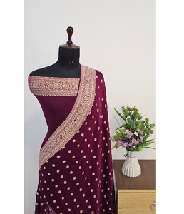 Sari en Georgette Khaddi Banarasi Pur Tissé à la Main Exclusif Tissu Doux Travail Intricate de Zari Drapage Luxueux pour Mariages Festivals - Product Image 1