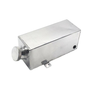 Voiture de course <span class=keywords><strong>4x4</strong></span> réservoir de liquide de refroidissement universel réservoir hydraulique en aluminium choc direction assistée stockage d'eau système de refroidissement - Product Image 1
