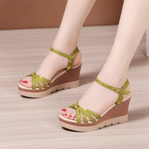 Sandalias de Plataforma con Tira en el Tobillo para Mujer, Talla Grande, Cómodas y Elegantes de Verano Xuanhui, con Materiales de PU, Aumentan la Estatura - Product Image 3