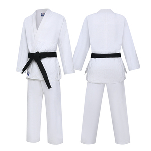 <span class=keywords><strong>Kimono</strong></span> de Judo Personnalisé en Gros – Haute Qualité pour la Compétition, l'Entraînement et le Combat - Product Image 3