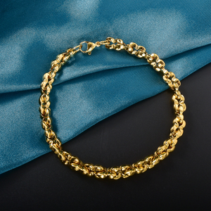 Bracelet de mode personnalisé en acier inoxydable poli, massif, luxueux et élégant, plaqué or, design sur mesure - Product Image 5