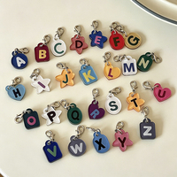 Mini Llavero Acrílico con Letras en Inglés, Impresión UV, Diseño Anime, Adorno Lindo para Teléfono, Decoración para Cuaderno, Accesorio Kawaii para Bolsos