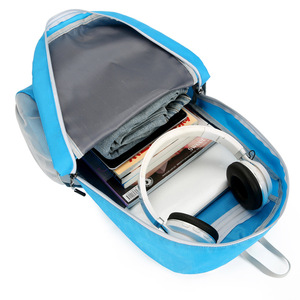 Mochila Ligera, Plegable, Impermeable y Resistente para Senderismo, Viajes y Uso Diario, para Hombres y Mujeres - Product Image 4