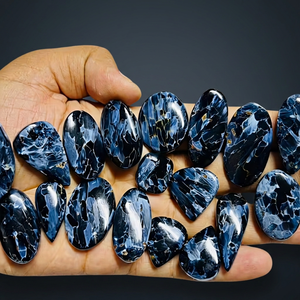 พลอยพีเทอร์ไซต์สีน้ำเงินธรรมชาติคุณภาพสูงขายส่ง MAHNAJGEMS แบบหลวม ทรงคาโบชอง รับประกันคุณภาพโดยผู้เชี่ยวชาญ ปรับขนาดได้ตามต้องการ - Product Image 4
