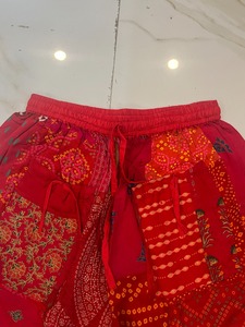 Pantalon Harem Patchwork Taille Unique Ample et Confortable pour Toutes les Tailles – Fournisseur Indien - Product Image 4