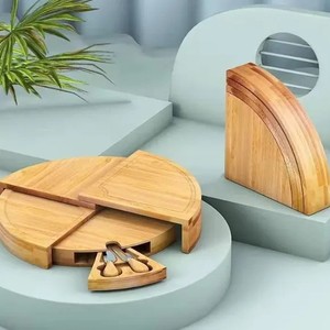 Plateau à fromage en bois massif Golden Shield avec ensemble de couteaux à tiroir pour usage domestique, modèle 2024 - Product Image 1