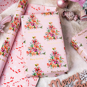 Rollo de Papel de Regalo Rosa de 17 Pulgadas x 33 Pies con Diseño Metálico de Árboles de Navidad y Bastones de Caramelo en Dorado - Product Image 2