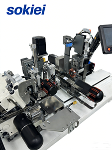 Machine à coudre industrielle entièrement automatique programmable à lit plat pour ourlets de sous-vêtements, avec coupe-fil et triple aiguille interlock - Product Image 4