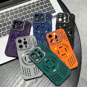 Nueva Funda Magnética para Teléfono con Diseño Deportivo y Disipación de Calor, con Soporte, para 17/16/15/14, Material TPU Suave - Product Image 1
