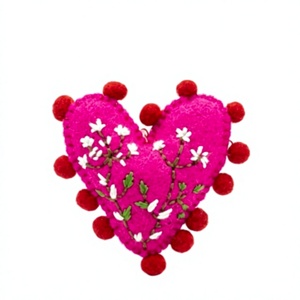 Décoration murale en feutre de laine 100% certifiée, faite à la main, écologique, taille personnalisable, en forme de cœur, avec broderie et pompons pour Noël - Product Image 4
