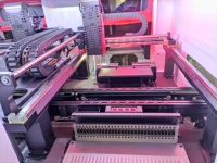 Machine de soudage de circuits imprimés (PCB) à montage en surface (SMT) en stock dans l'UE, ligne de production DSQ800 20000-25000CPH