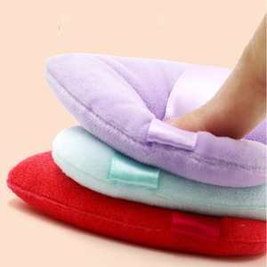 Zonyin Cadeau promotionnel <span class=keywords><strong>pas</strong></span> cher Poudre de maquillage Puff Super doux en velours rose en forme de cœur Puff à poudre pour femmes - Product Image 2