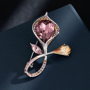 Crystal Calla Lily Brooch Zinc Alloy Flower Pin Women's Party Jewelry XC06525 - Product Image 1