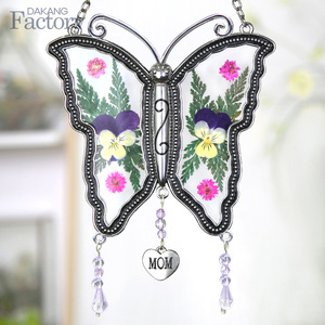 Linda manchada suncatcher borboleta decoração com pingente coração para Home Decor e Dia das Mães - Product Image 1