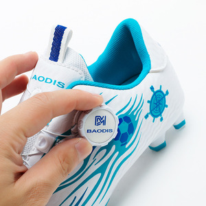 Chaussures de football pour garçons, tige synthétique, doublure en mesh, semelle extérieure en caoutchouc, semelle intermédiaire en EVA, pour entraînement printanier et matchs. - Product Image 5