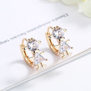Pendientes Huggie de Oro Chapado en Oro de 18K HD, Joyería de Estilo Nuevo para Primavera, Suministros para Tiendas - Product Image 4