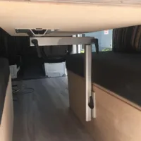 Support de table en alliage d'aluminium argenté réglable en hauteur et pivotant à 360 degrés pour bateau, camping-car, caravane