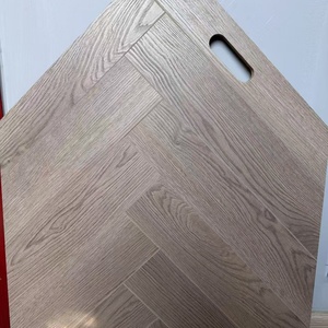 Plancher stratifié gris clair <span class=keywords><strong>Quick</strong></span> <span class=keywords><strong>Step</strong></span> à chevrons en cerisier - Product Image 5